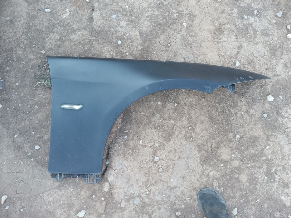 Aripa dreapta fata BMW seria 3 e92 e93