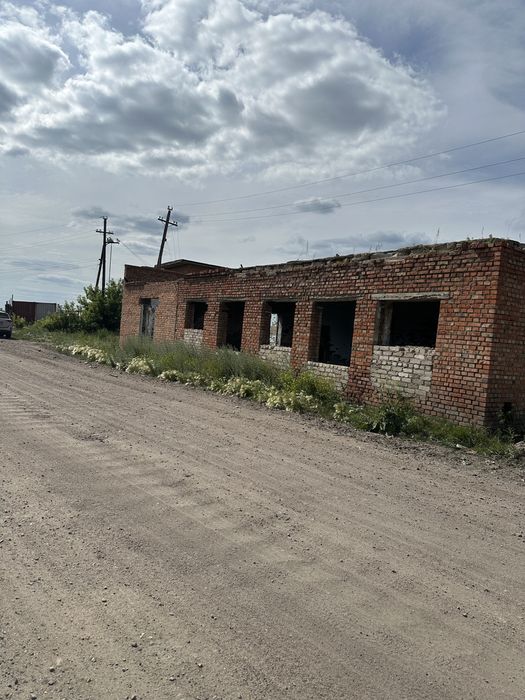 Продам  комерческое помещение