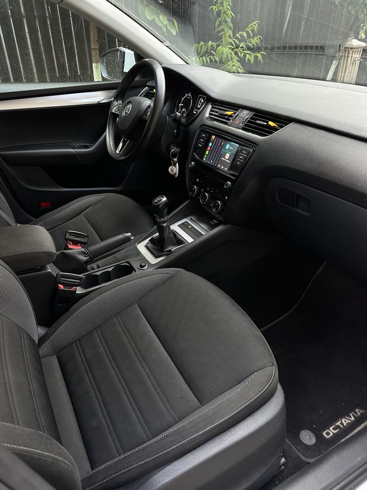 Skoda Octavia Berlina 1.0 TSI Style model 2019 Facelift