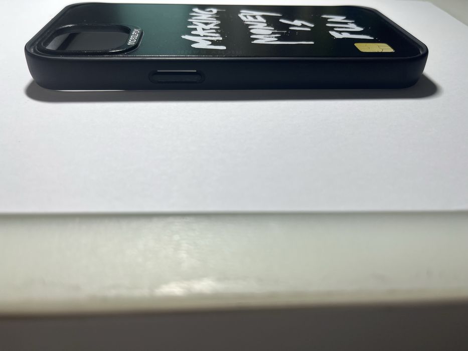 Vand husa mobilfox originala  pentru iphone 13