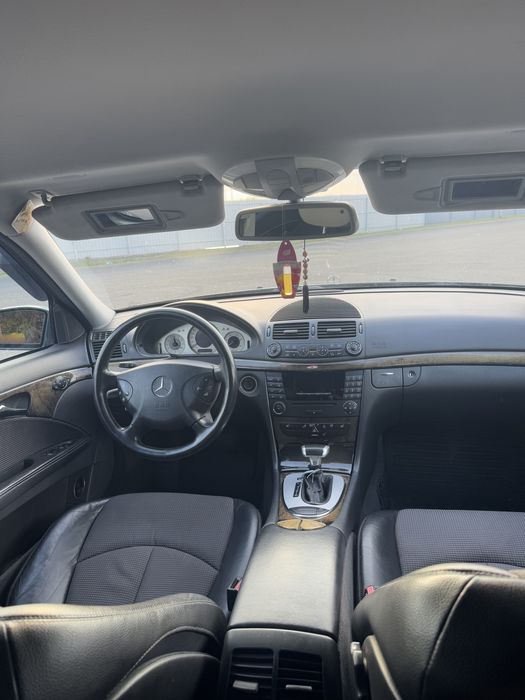 Mercedes E220d w211 Avantgarde