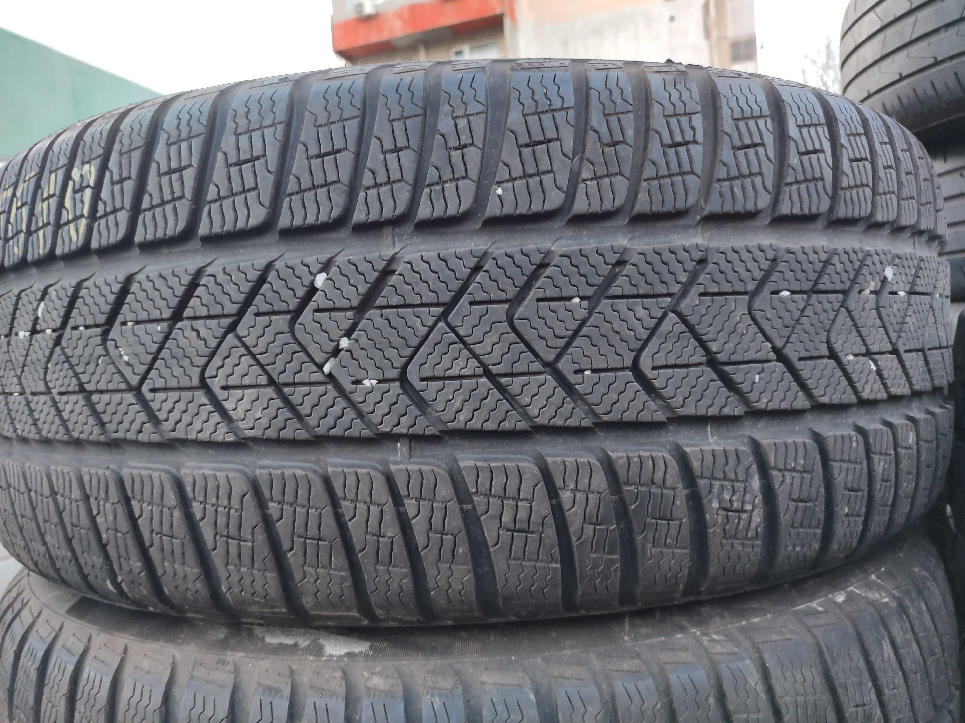 2бр Зимни гуми 275 45 20 - Pirelli Runflat - DOT 2023