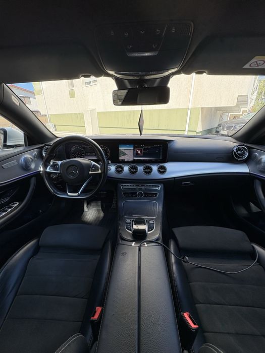 Mercedes-Benz E220d Coupé AMG Line