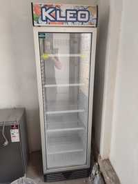KLEO витрина холодильник для напитков..