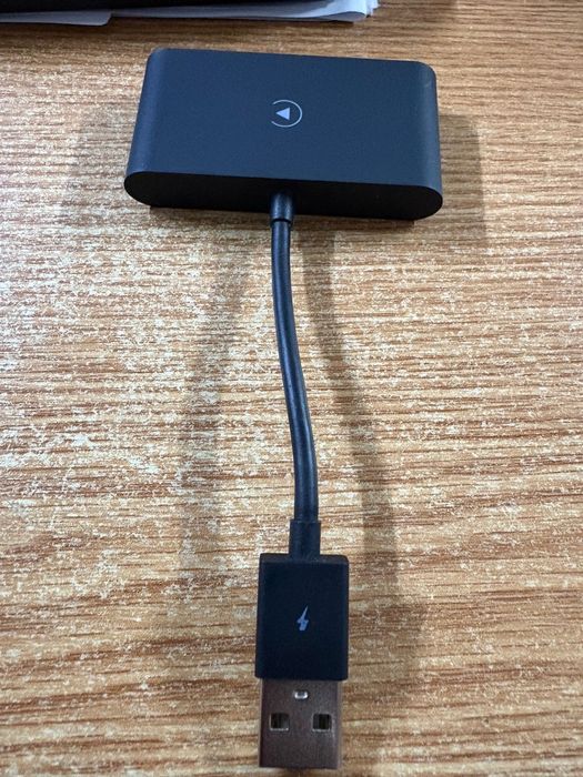Adaptor wireless apple carplay, conexiune prin bluethooth si wifi