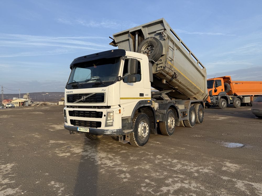 Basculanta 8x4 Volvo FM12 2007