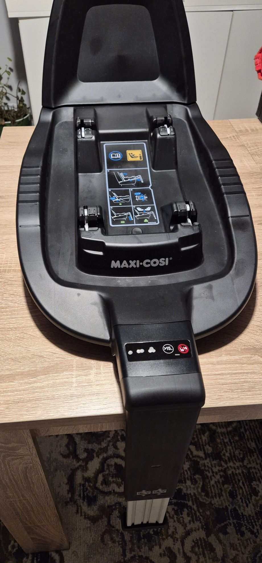 Scoica auto Maxi-Cosi + isofix Maxi-Cosi FamilyFix3