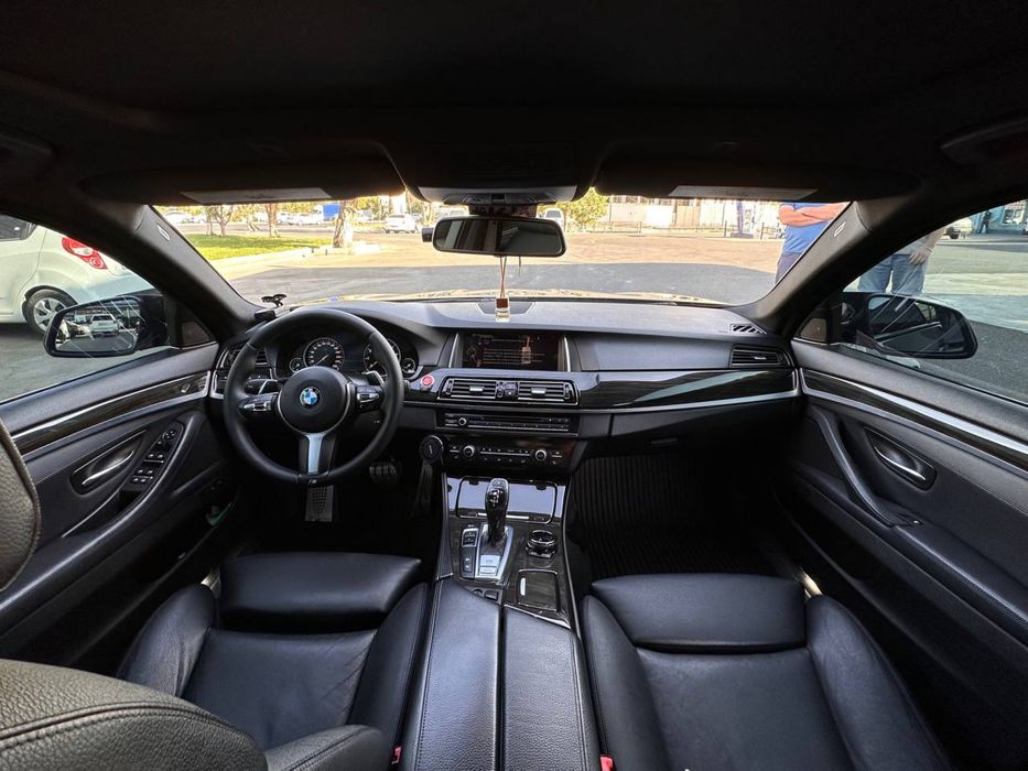 BMW 535 XDrive F10 2011 год