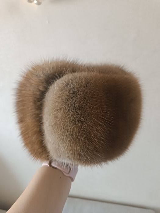 Продам  ондатровую шапку