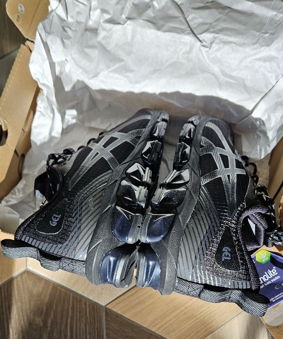 Asics Gel Quantum 360 VII noi – mărime 41-42, negri, originali