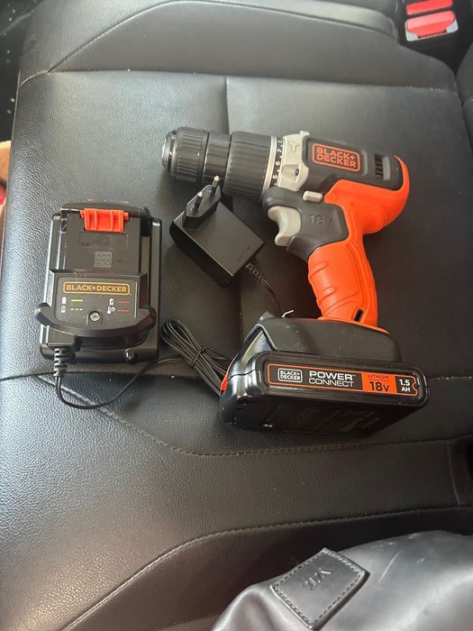 Bormașină cu percuție 2 bateri