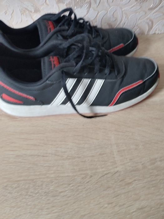 Оригинални маратонки Адидас