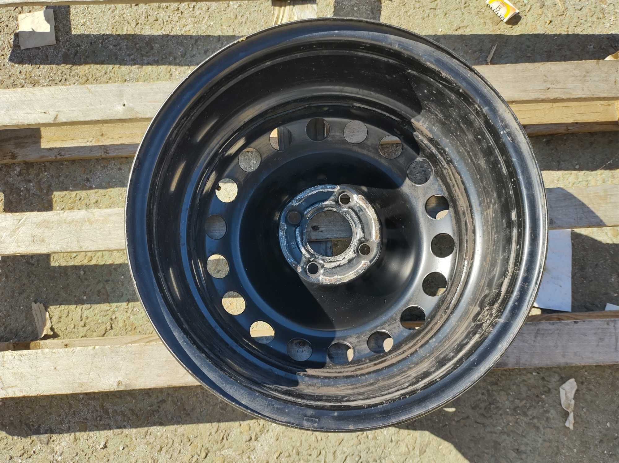 15 джанта 4х100 Renault Clio Symbol Scenic Nissan Micra 6,5J et45