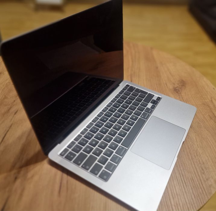 MacBook Air Retina (13’,2020,M1 series )