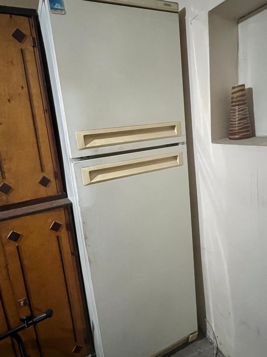 Продам холодильник б/у