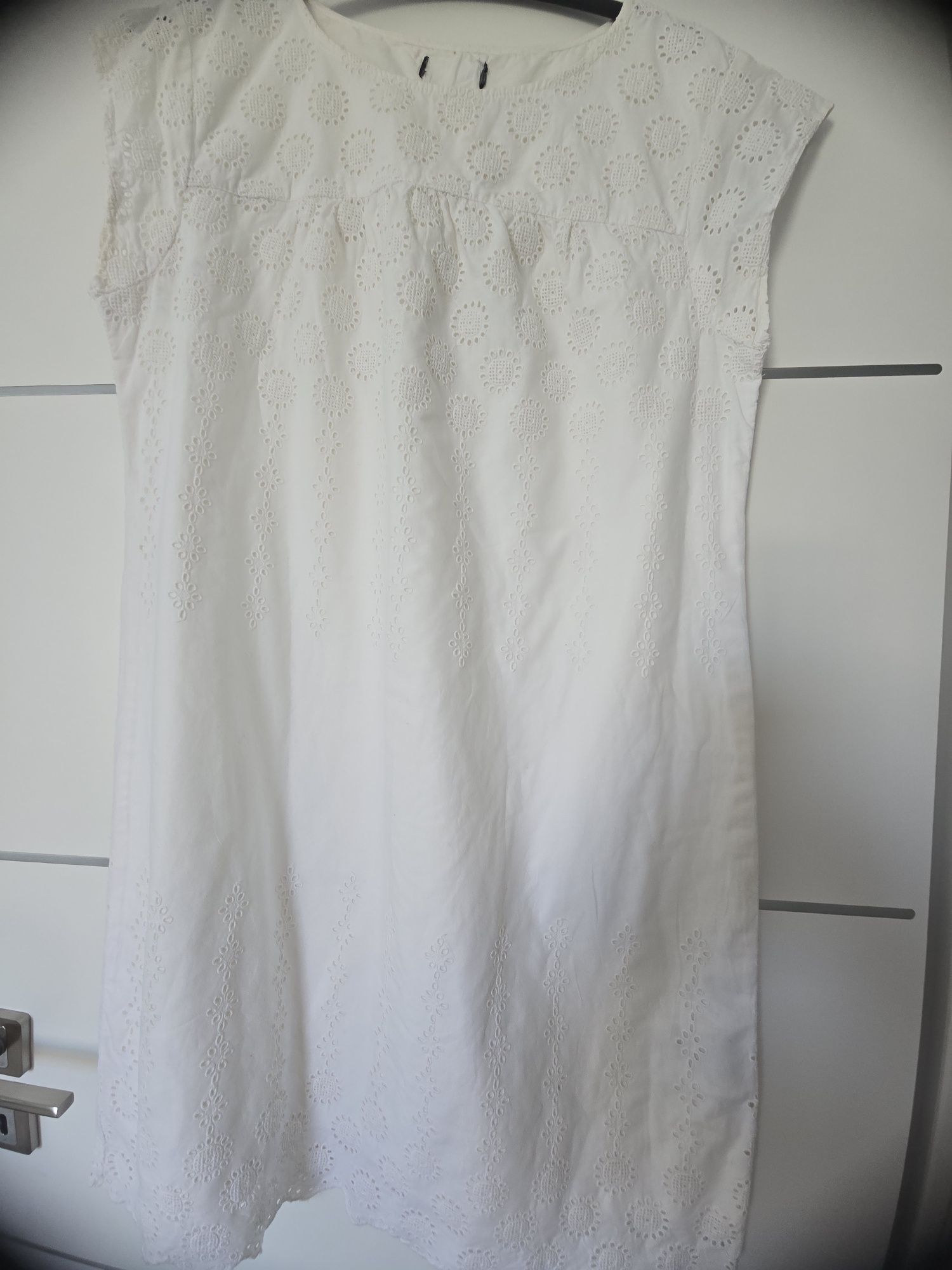 Rochie brodata bumbac