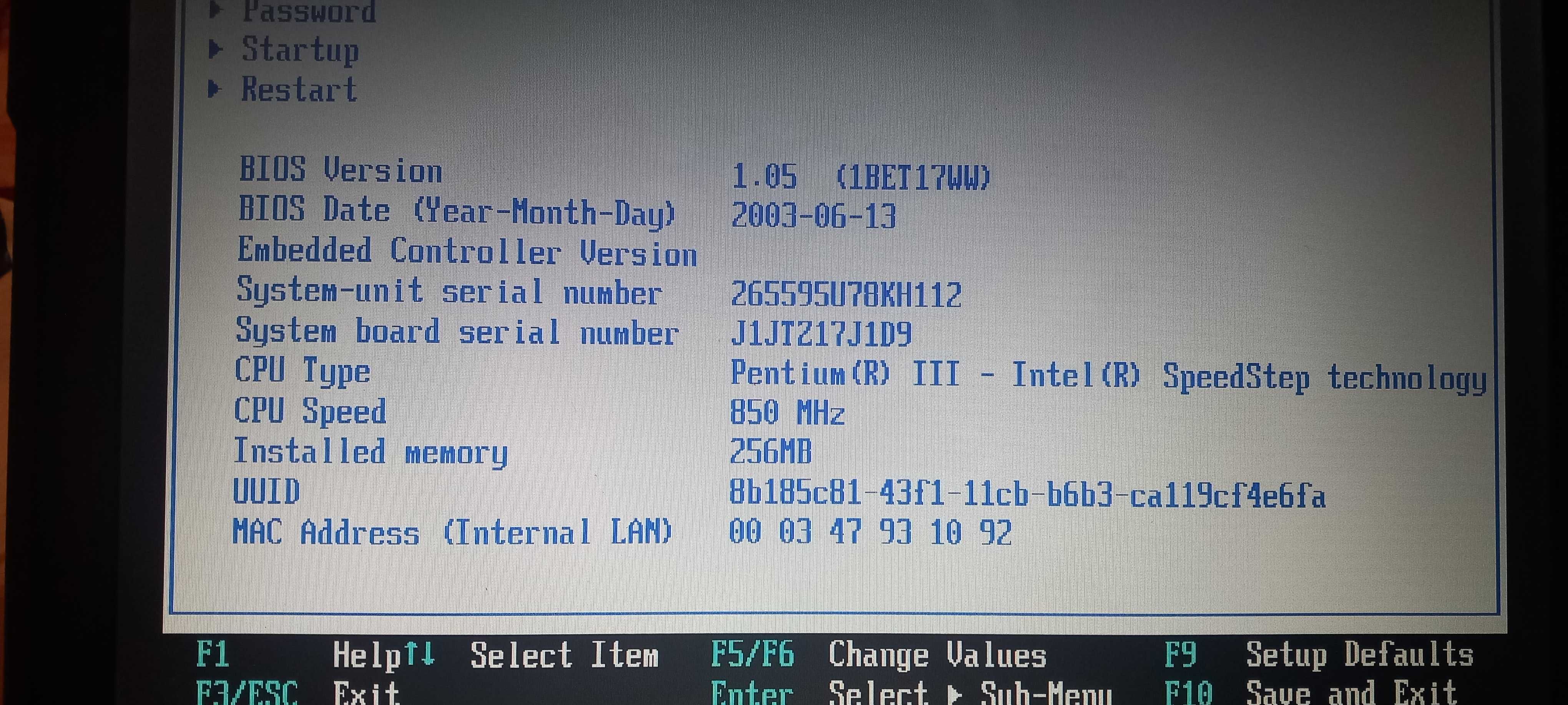 Ретро лаптоп IBM ThinkPad 200лв