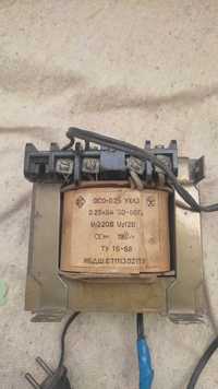 Трансформатор понижающий 220/12 В, 0,25 кВа, 50-60 Гц. новый СССР