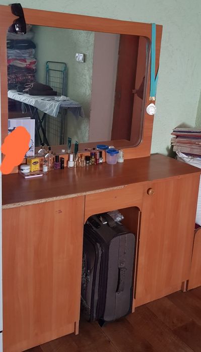 Продаётся зеркало