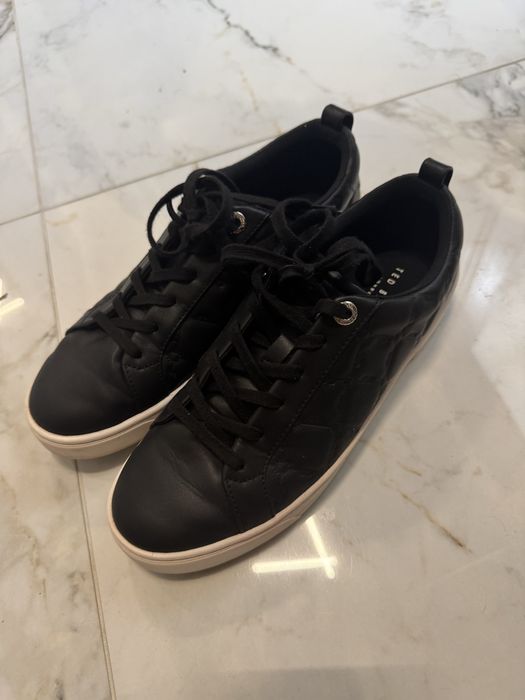 Черни кожени маратонки Ted Baker