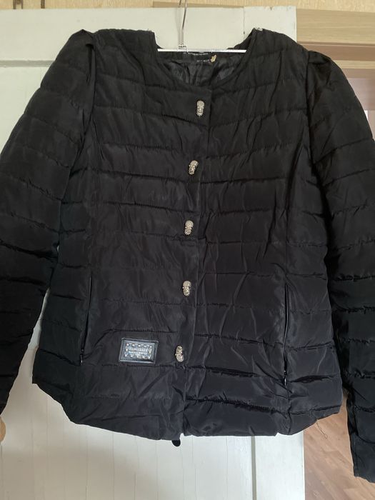 Отдам куртку женскую и другие вещи