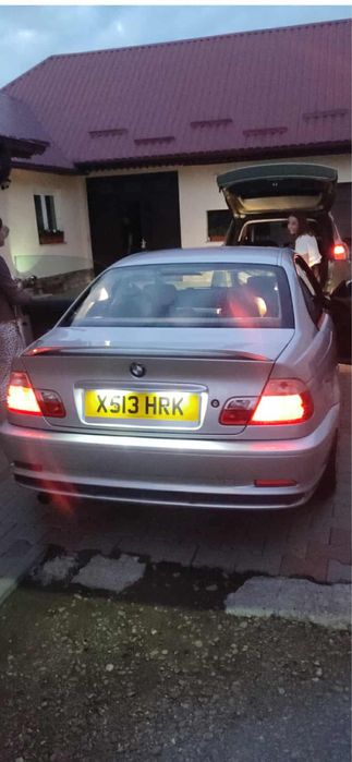 Vind BMV seria 3 in 2 portiere km putini stare foarte buna mai multe d