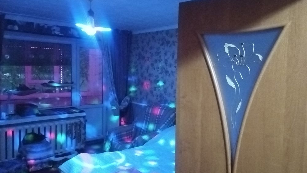 Продам двушку на стрелке