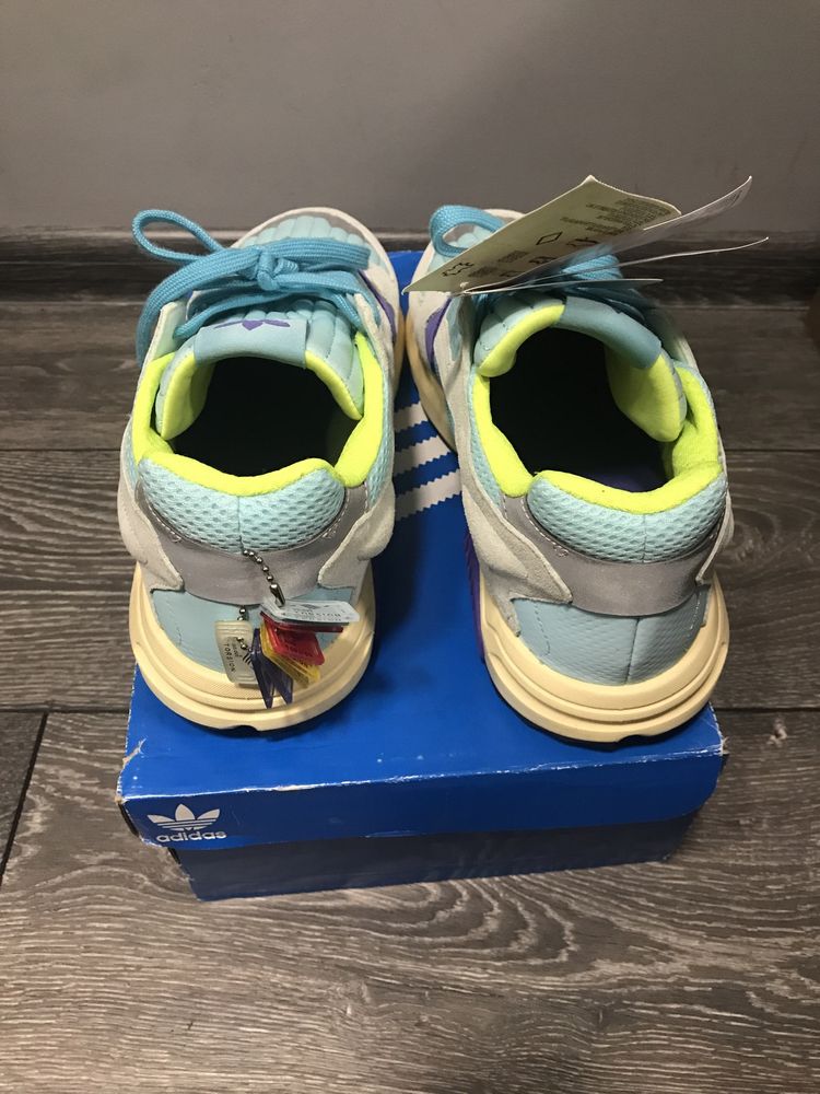 Маратонки Adidas Torsion