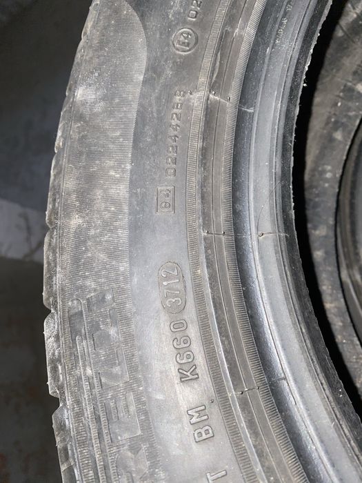 225/55R16 Pirreli
