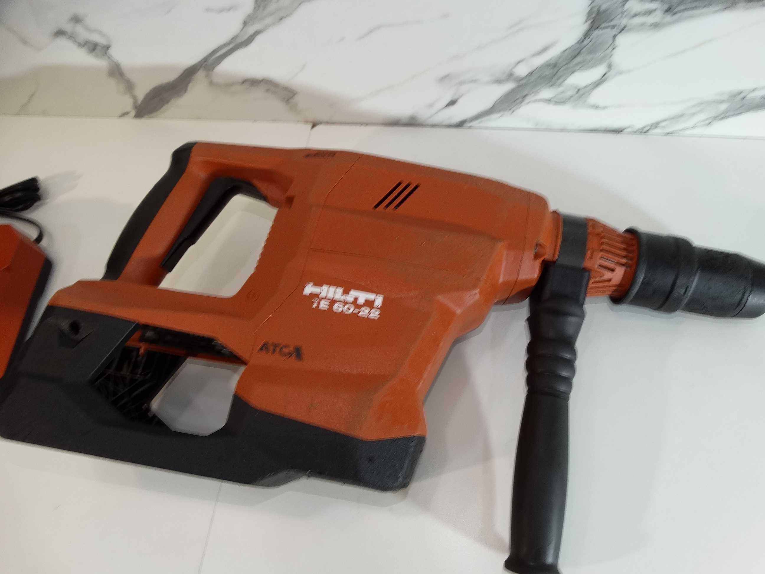 Hilti TE 60 - 22 / Nuron - Ударо пробивна машинa