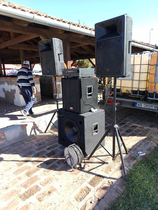 Vând sistem de boxe