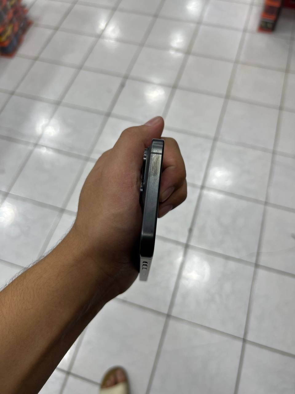 Iphone 15 pro max sotiladi