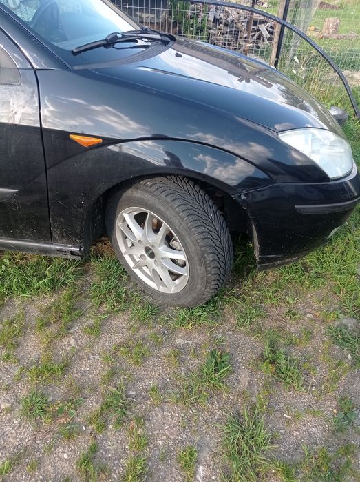 Vând Ford focus 1