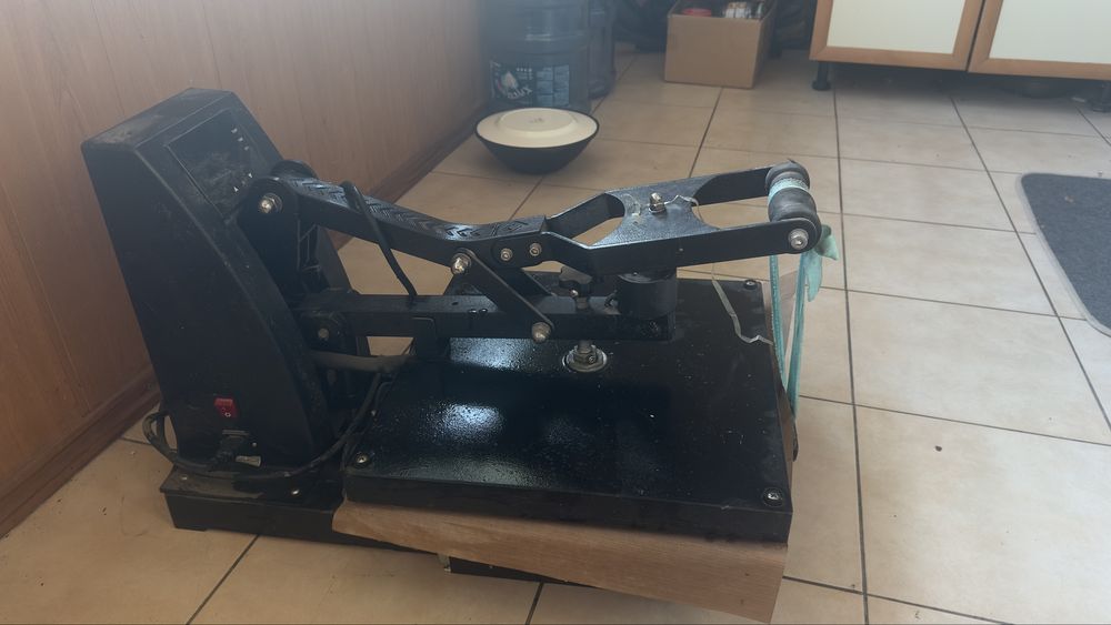 Термопресс для печати на теестиле