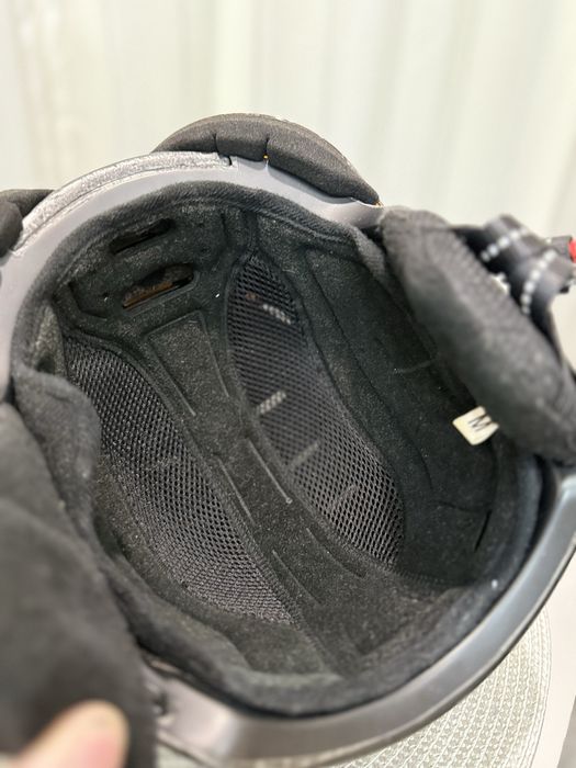 Clapari marca Rossignol si casca ski marca F2