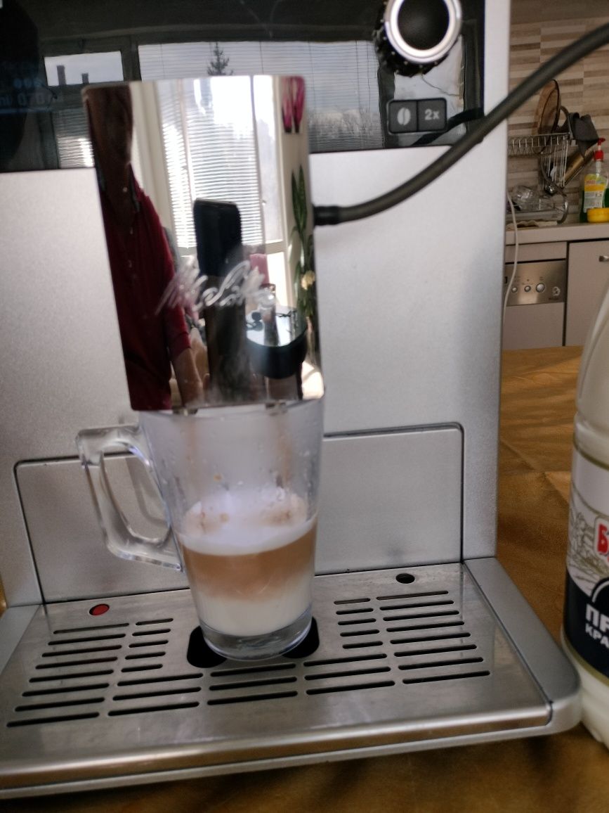 Продавам кафемашини Delonghi Magnifica, Perfecta и Jura Ena3
