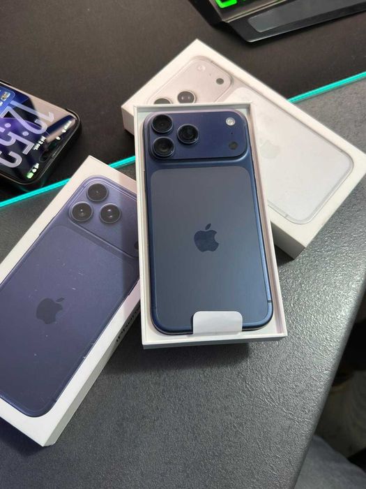 Iphone 17 Pro MAX White/ DeepBlue 256GB- Factura Tva incl/Garantie!