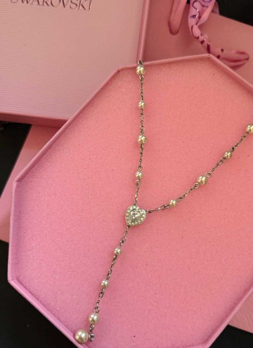 Ariana Grande x Swarovski