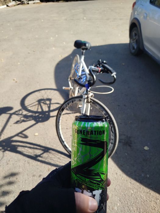 Фикс шосейный велосипед