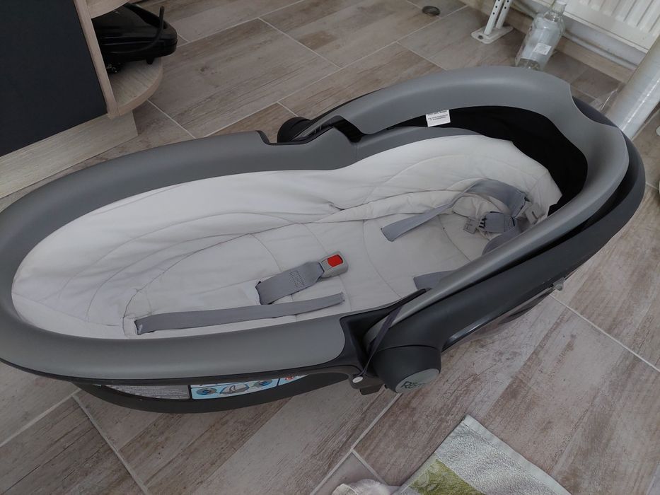 Количка Britax B-agile с допълнителен кош за новородено