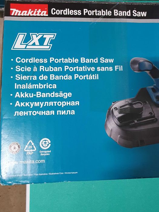 Fierastrau cu banda LXT 18V, 835 mm, fara acumulatori - DPB181Z