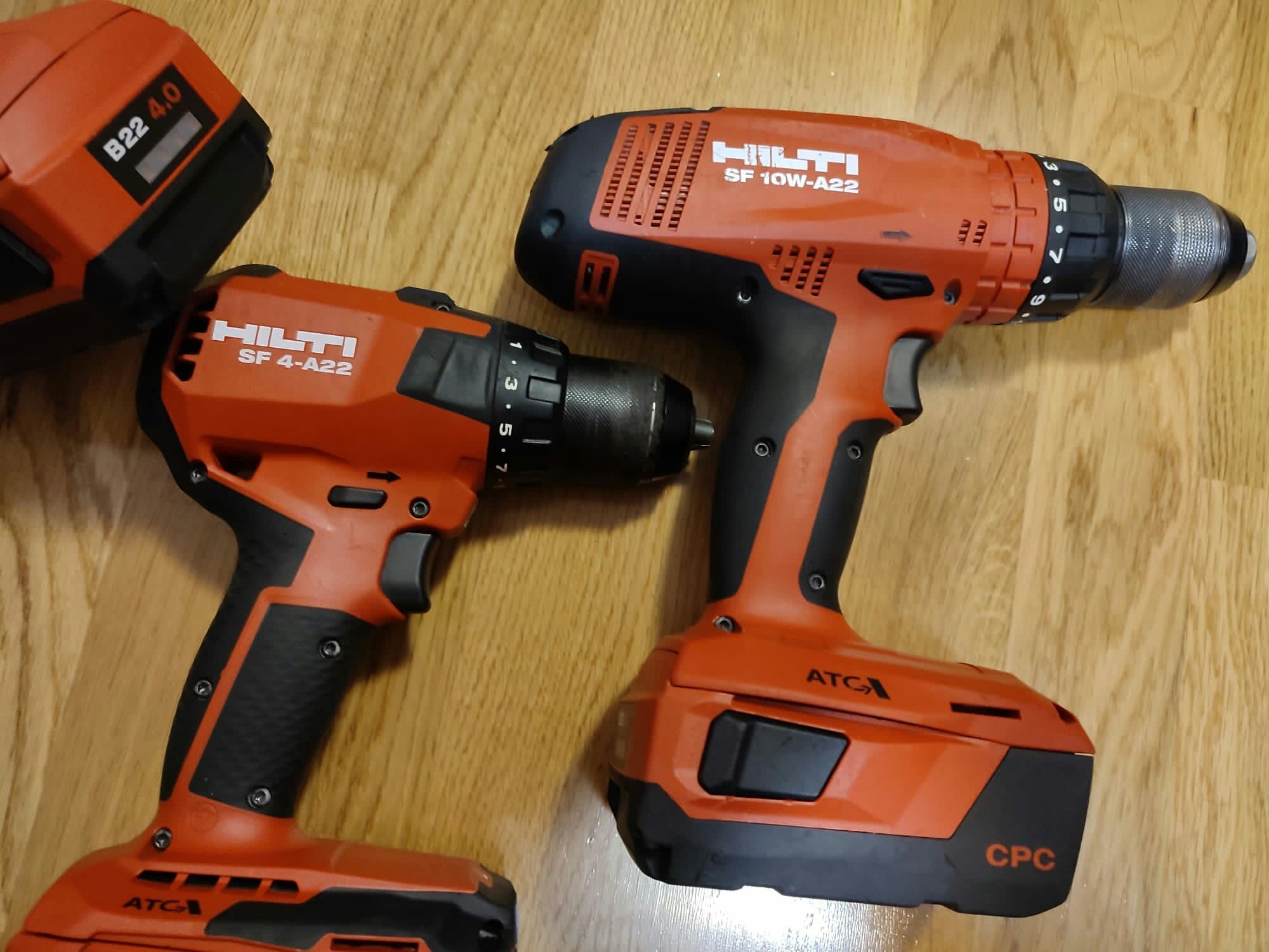 Hilti set pe acumulatori