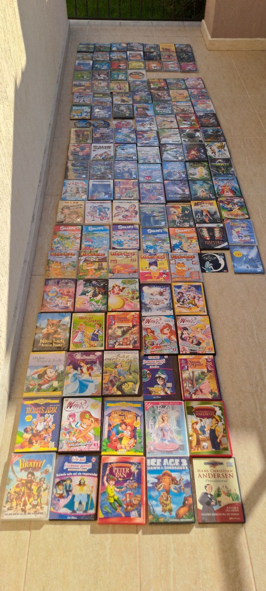 Colectie DVD filme și desene animate