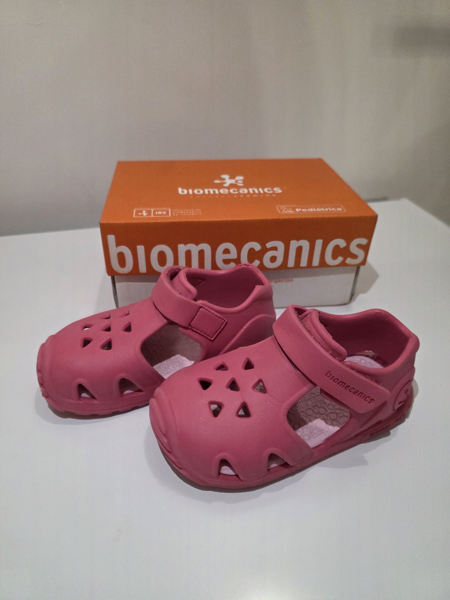 Детски обувки biomecanics биомеханикс 24 номер