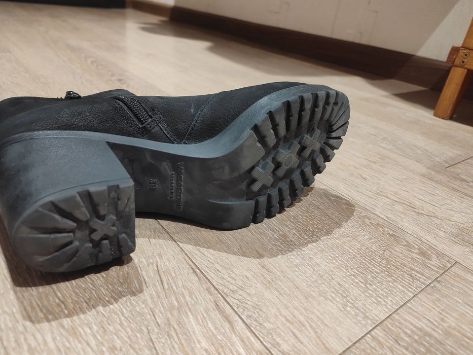 Боти Vagabond 38