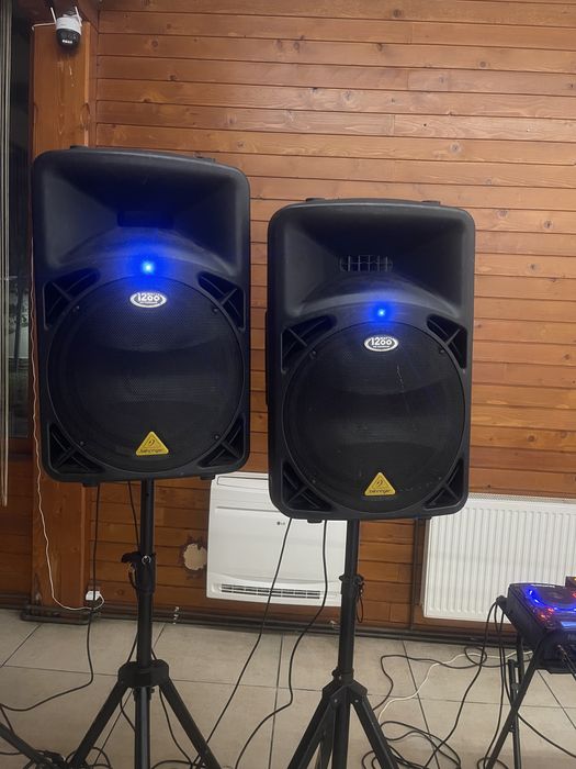 Boxe Behriger 815 Neo active  1200 w-4 bucaticu stative si cabluri