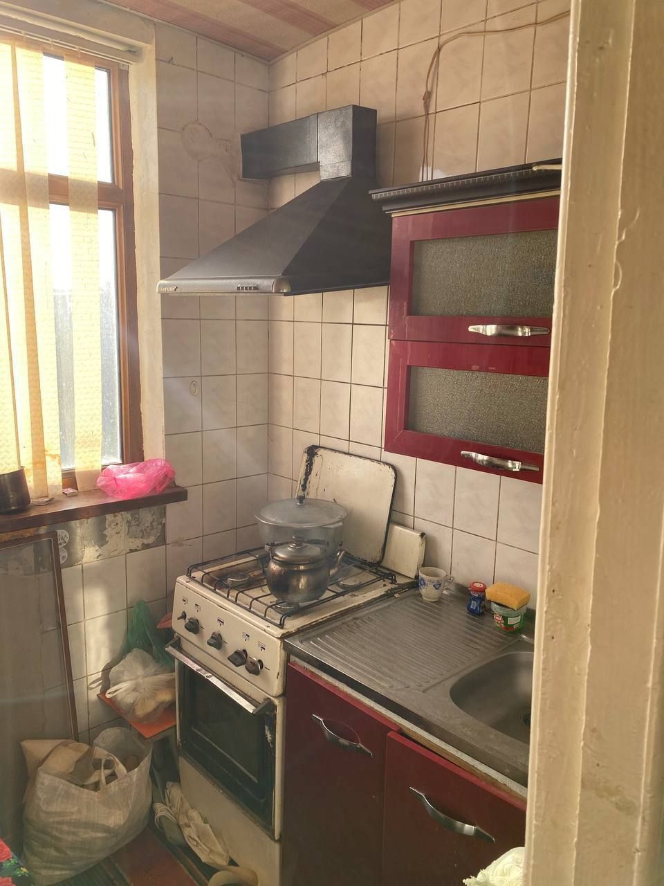 3 хоналик 4 этаж Мелодия
Гиштлик дом майдони 75 квм , ремонт уртача
32