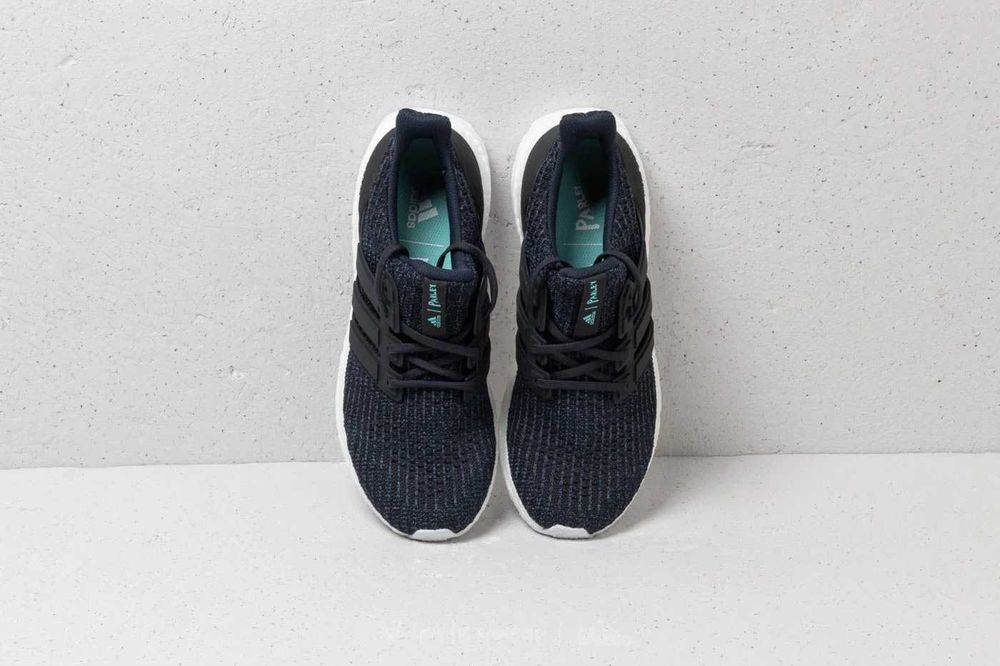Оригинални дамски маратонки * ADIDAS ULTRABOOST PARLEY  * 37 1/3