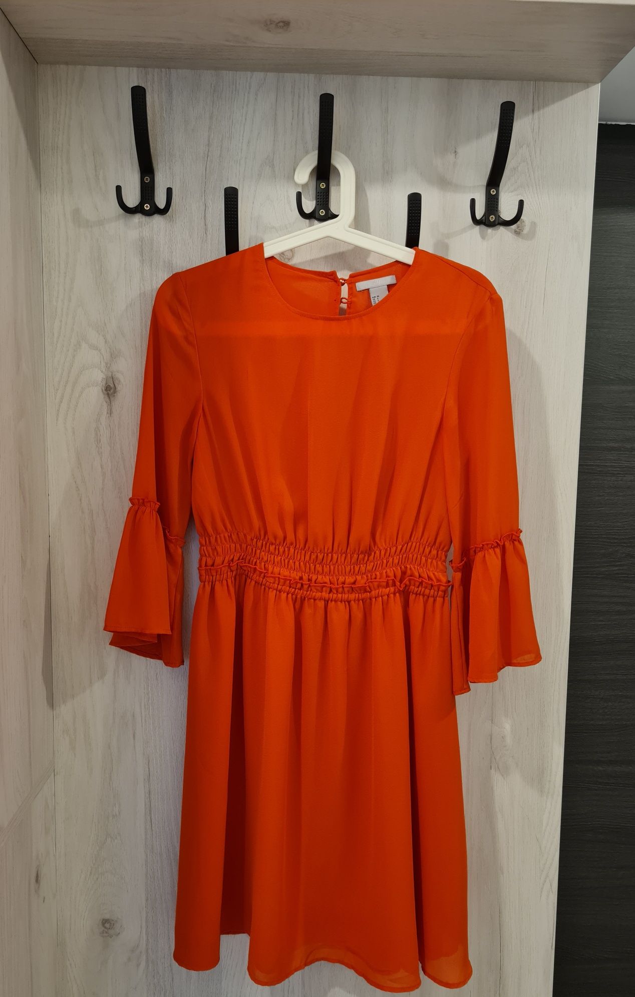 Rochie elegantă H&M, nouă, mar.36