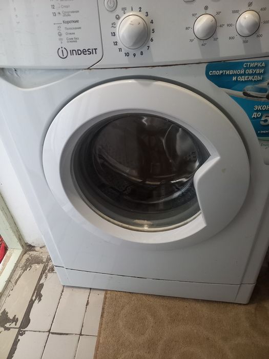 Продаю Стиральная машина indesit б/у